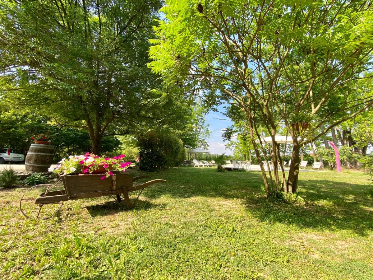 Locanda Del Molino Vecchio Magliano Alfieri ภายนอก รูปภาพ
